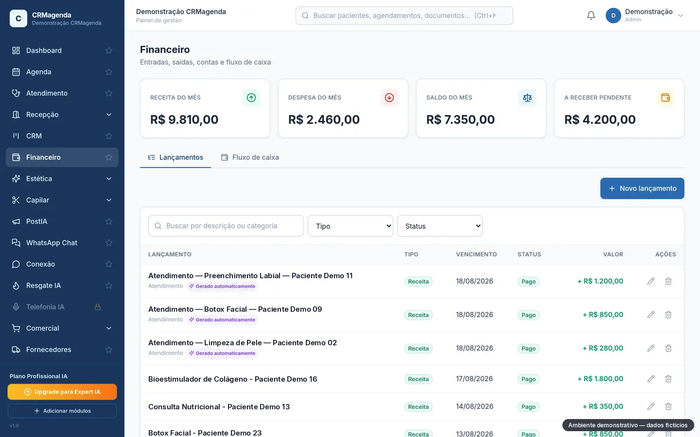 Tela do financeiro do CRMagenda com lançamentos e status de pagamento